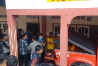 Tim Inafis Polres Karimun melakukan olah TKP.