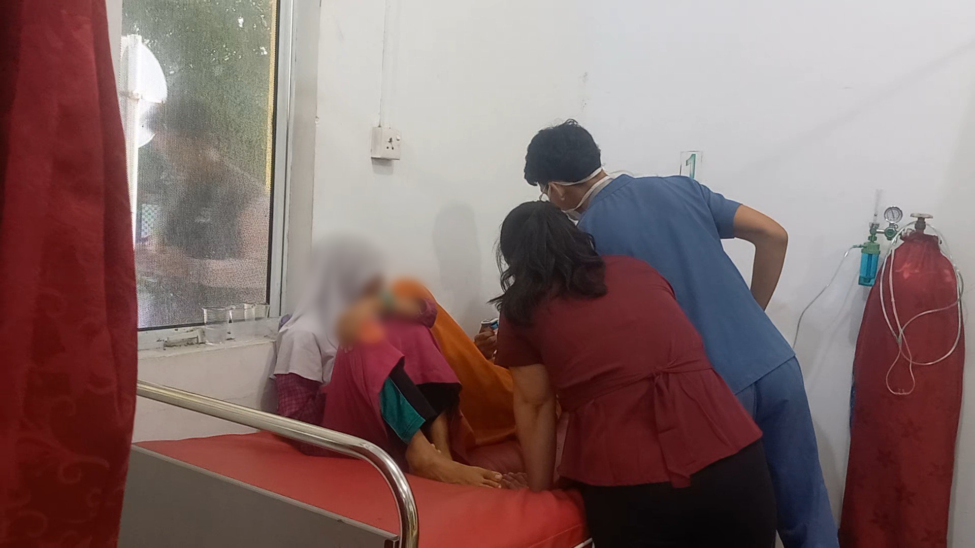Kondisi Terbaru Siswa Diduga Keracunan Usai Santap Makanan Bergizi Gratis di Karimun