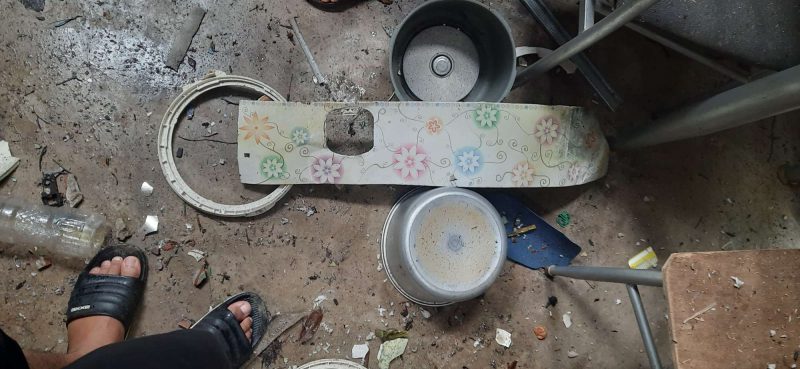 Dapur Rumah Warga di Kundur Utara Hancur Disambar Petir, Istri Pemilik Rumah Alami Luka Ringan
