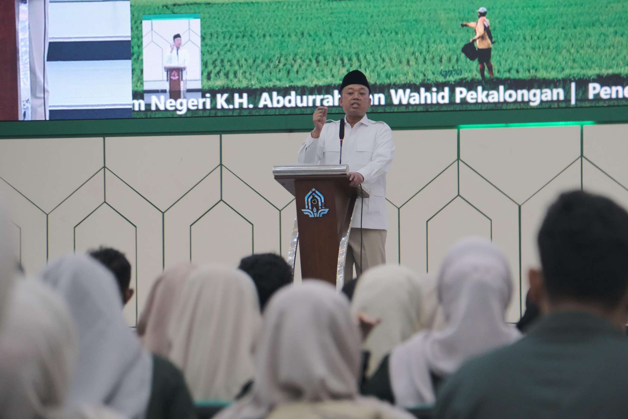 Terjunkan 500 Mahasiswa KKN Tematik, Menteri Nusron: Tuntaskan Sertipikasi Aset Umat