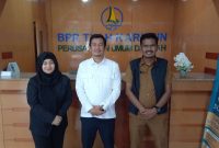 Wakil Ketua DPRD Karimun melakukan sidak ke BPR Tuah Karimun.