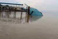 Ponton Dermaga Tanjung Makom Ambruk Diterjang Angin dan Arus Laut Kuat