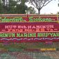Papan Bunga yang sudah direvisi oleh Verry Florist pasca viral di media sosial.