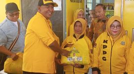 Ribuan Warga Karimun Terima Sembako dan Layanan Kesehatan Gratis di HUT ke-61 Partai Golkar