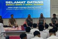Puluhan Siswa Darul Mukmin Kunjungi Kantor Imigrasi Karimun, Belajar Langsung soal Layanan Keimigrasian