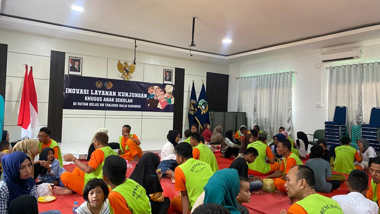 Rutan Karimun Hadirkan Layanan Kunjungan Khusus untuk Anak Sekolah, Perkuat Hubungan Emosional Warga Binaan dan Keluarga. FOTO: Dokumen Humas Rutan Karimun