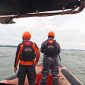 Tim Gabungan SAR melakukan pencarian korban tenggelam di Perairan Pulau Moro