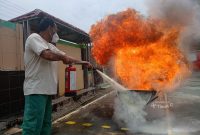 PT TIMAH Tbk Gelar Pelatihan Tanggap Bencana Bersama Pemerintah Desa Air Putih