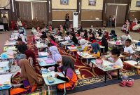 Lomba Mewarnai Bertema “Guruku Mewarnai Duniaku dengan Ilmu” Jadi Panggung Kreativitas 150 Anak di Karimun