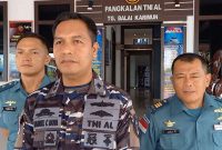 Danlanal Karimun Letkol Laut (P) Samuel Chrestian Noya. 