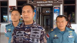 Danlanal Karimun Letkol Laut (P) Samuel Chrestian Noya. 