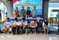 Lanal Karimun menggelar konferensi pers penangkapan kapal pembawa PMI Nonprosedural dari Malaysia.