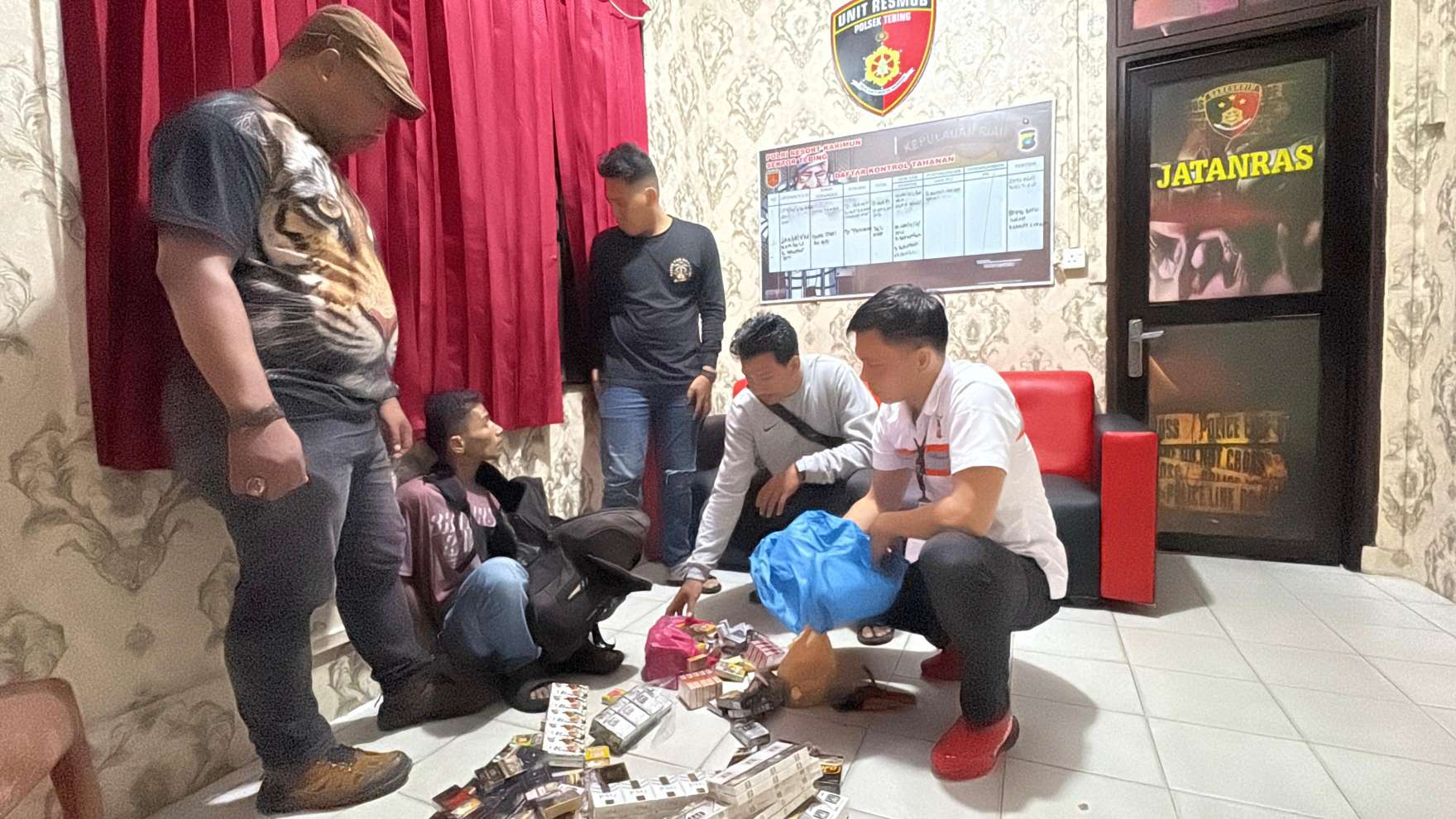 Belum 24 Jam, Pelaku Pembobolan Empat Kios di Wilayah Kecamatan Tebing Dringkus Polisi
