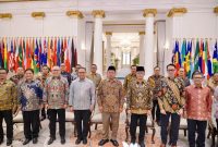 Serahkan Sertipikat Hak Pakai kepada Menteri Luar Negeri, Menteri Nusron: Langkah Amankan Aset Negara