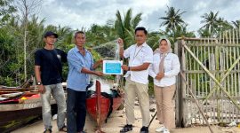 PT TIMAH Tbk Berikan Bantuan Alat Tangkap, Perkuat Produktivitas Nelayan Tradisional Desa Kundur