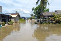 Suasana rumah rumah di kawasan Pamak Laut, Kelurahan Pamak, saat Banjir melanda wilayah pesisir