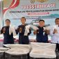 Bea Cukai Kepri Gagalkan Penyelundupan 129.965 Benih Bening Lobster di Perairan Batam