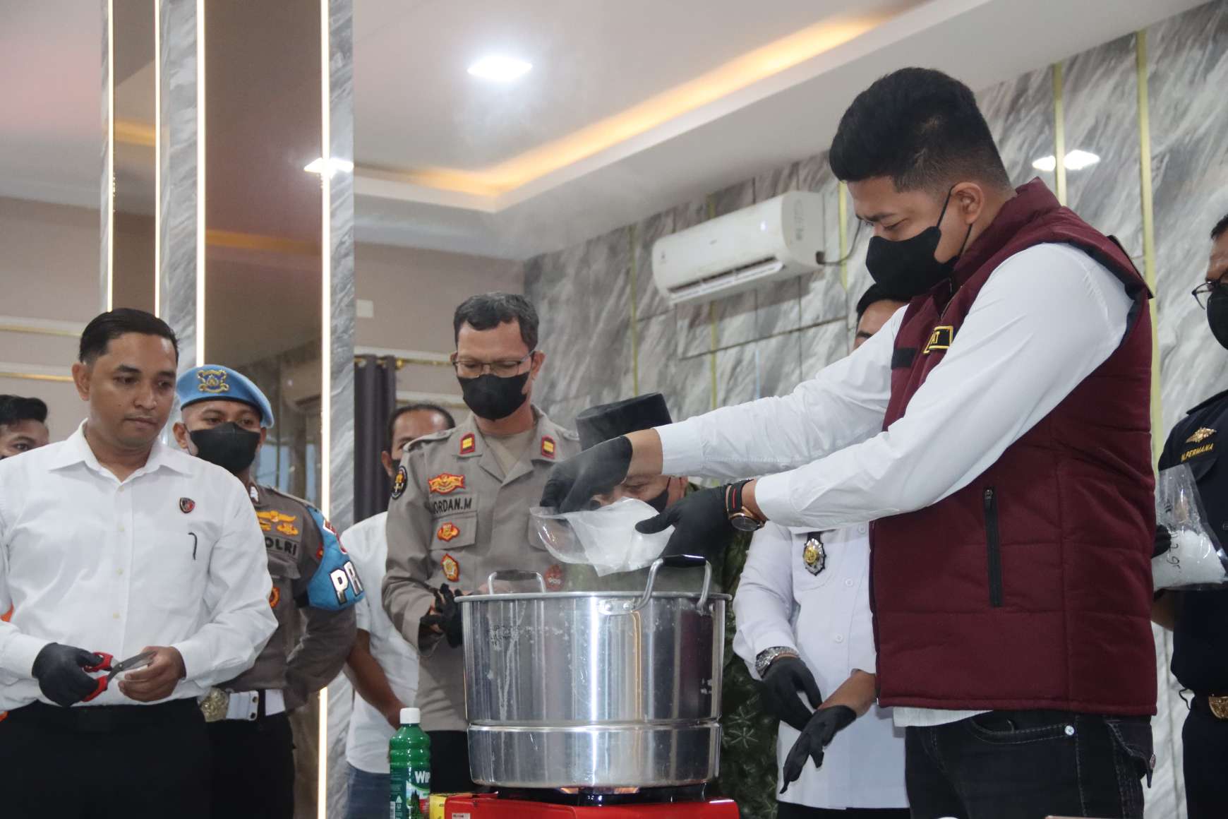 Polres Karimun Musnahkan 1,3 Kg Sabu dari Dua Kasus Narkotika. FOTO: Humas Polres Karimun