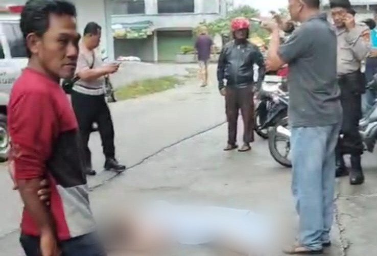 Wanita Diduga Akhiri Hidup dengan Melompat dari Lantai 3 Hotel di Tanjungbatu