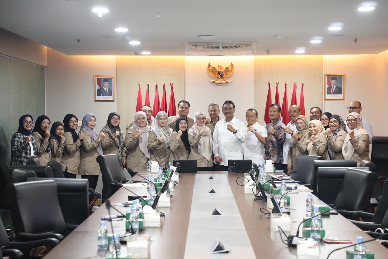 Terima Kunjungan Pengarah Tanah dan Galian Negeri Perak Malaysia, Kementerian ATR/BPN Paparkan Perjalanan Transformasi Layanan Pertanahan Indonesia