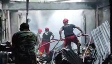 Satu Ruko di Pasar Lama Puakang Karimun Terbakar, Kerugian Capai Ratusan Juta Rupiah