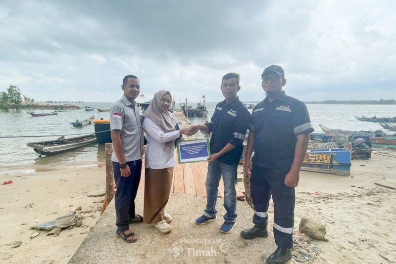 Perkuat Ekonomi Pesisir, PT Timah Perbaiki Dermaga Teluk Belilik di Bangka Barat