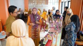 PT TIMAH Tbk Gandeng UMKM dan Pemkot Pangkalpinang, Latih Guru SD–SMP Kembangkan Kreativitas Prakarya. FOTO: BIDANG CORCOM PT TIMAH TBK