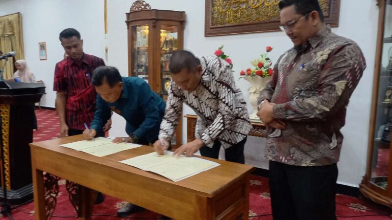 Karimun - Meranti Jalin Kerja Sama Strategis, Dorong Ekonomi hingga Perkuat Layanan Pemerintahan. FOTO: RR/KEPRIHEADLINE.ID