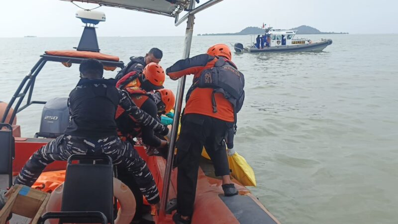 Korban Terakhir Speed Boat Tenggelam di Perairan Karimun Ditemukan, Operasi SAR Ditutup. FOTO: ISTIMEWA/DOKUMEN SAR
