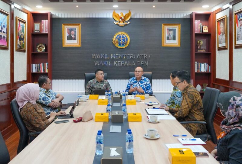 Wamen ATR/BPN Terima Kunjungan Wamenlu, Bahas Pengelolaan Hak Atas Tanah bagi WNA dan Diaspora. FOTO: BIRO HUMAS KEMENTERIAN ATR/BPN