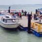 Potret aktivitas di dermaga kedatangan Sri Tanjung Gelam Karimun. FOTO: ISTIMEWA/KEPRIHEADLINE.ID