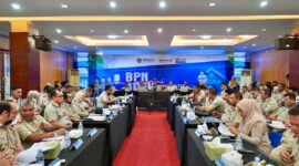 Sekjen ATR/BPN Ingatkan Evaluasi Kinerja Tak Hanya Berbasis Angka saat Rakerda BPN Aceh. FOTO: BIRO HUMAS KEMENTERIAN ATR/BPN