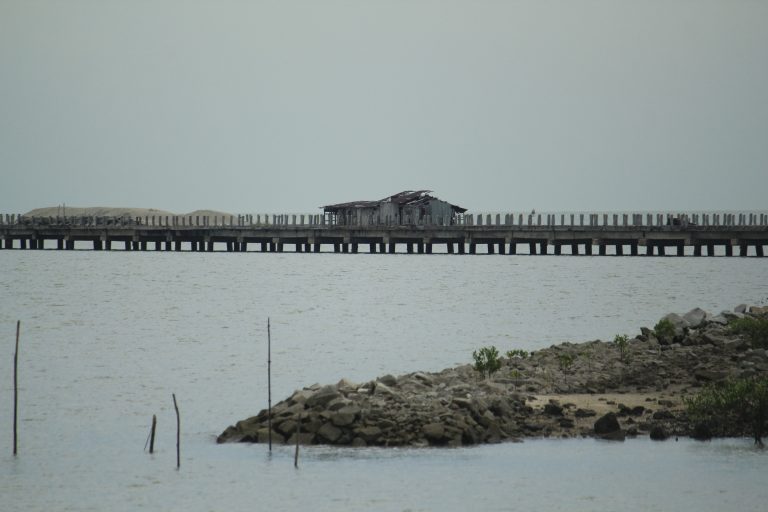 Potret Pelabuhan Malarko. FOTO: RICKY/KEPRIHEADLINE.ID