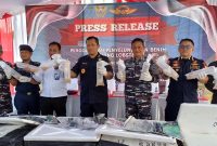 Bea Cukai Kepri Gagalkan Penyelundupan 104.082 Benih Bening Lobster Senilai Rp 11 Miliar.