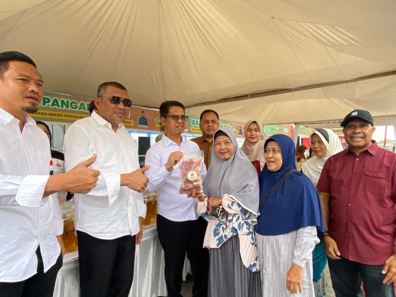 Jelang Imlek dan Ramadhan 1448 H, Pemkab Karimun Gelar Pasar Murah di Sei Lakam Timur