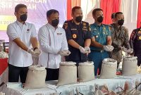 Bea Cukai Kepri dan Bareskrim Gagalkan Penyelundupan 16 Ton Pasir Timah Senilai Rp 3,2 Miliar ke Malaysia