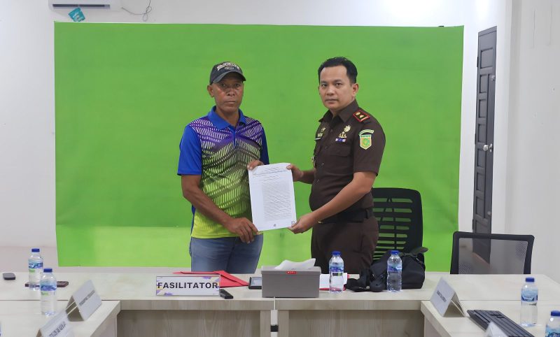 Penuhi Syarat Keadilan Restoratif, Cabjari Tanjung Batu Terapkan RJ Perkara Lalu Lintas. FOTO: ISTIMEWA/KEPRIHEADLINE.ID