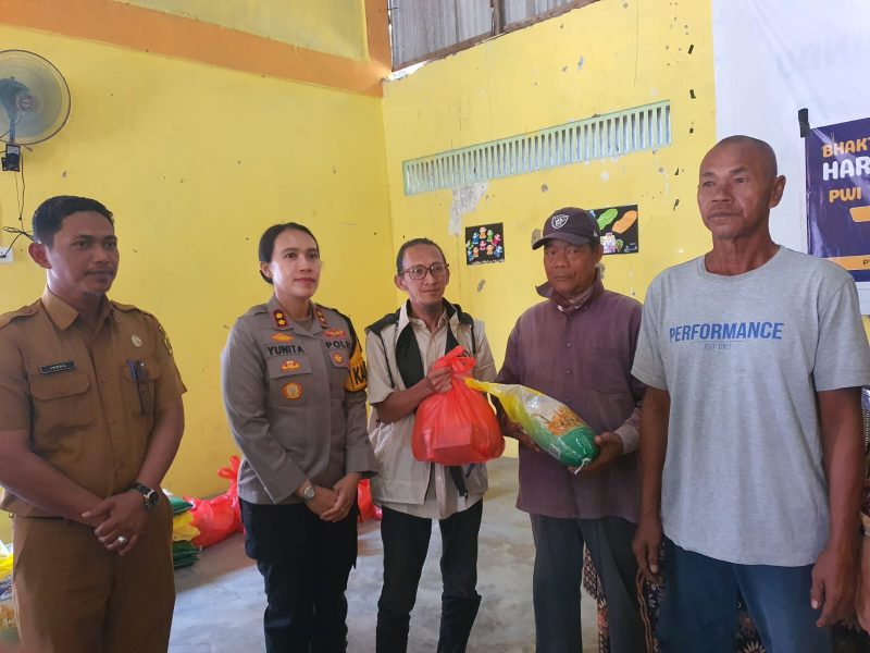Bakti Sosial HPN 2026, Polres Karimun dan PWI Tebar Kepedulian untuk Warga. FOTO: ISTIMEWA/KEPRIHEADLINE.ID