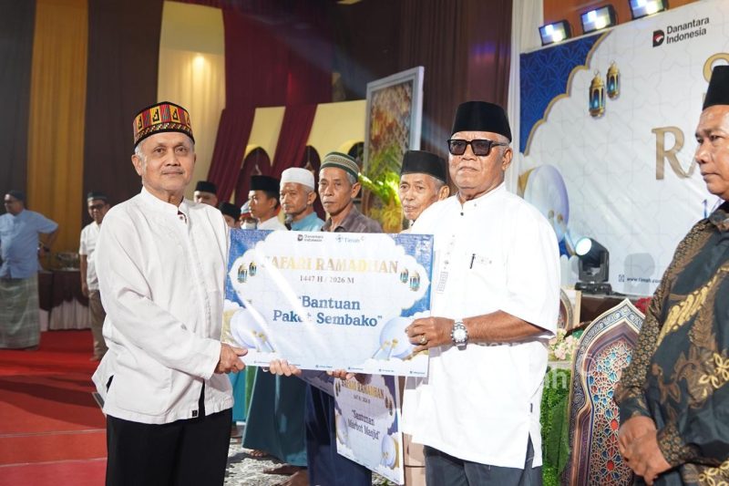 Nelayan Desa Gemuruh Bersyukur Terima Bantuan Sembako dari PT Timah Tbk saat Safari Ramadan di Kundur