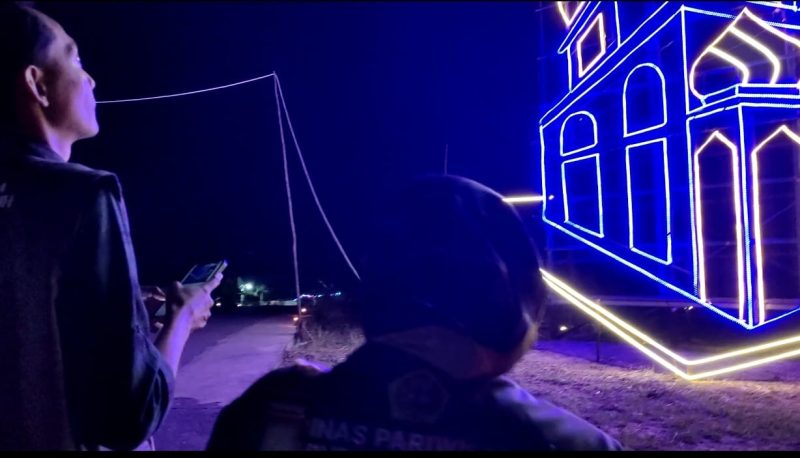 Tim Juri mulai melakukan penilaian di sejumlah titik lampu hias dan lampu colok di Karimun. 