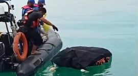 Lanal TBK dan Tim SAR Gabungan Evakuasi Mayat Nelayan di Perairan Takong Iyu, Identitas Belum Diketahui