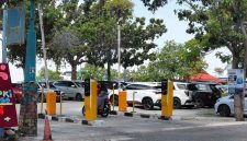 Barrier Gate Parkir Pelabuhan Tanjung Balai Karimun Rusak, Sistem Kembali Manual