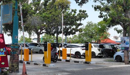 Barrier Gate Parkir Pelabuhan Tanjung Balai Karimun Rusak, Sistem Kembali Manual