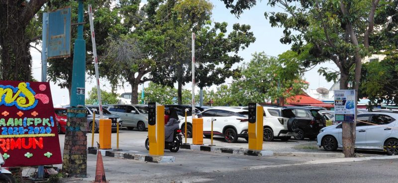 Barrier Gate Parkir Pelabuhan Tanjung Balai Karimun Rusak, Sistem Kembali Manual