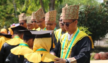 Bupati Karimun Lepas Wisuda Santri TPQ Se-Kundur, Tekankan Penguatan SDM hingga Pertanian Modern
