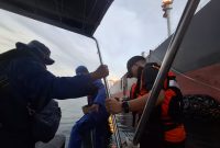 Tim SAR Gabungan Evakuasi Dua Nelayan Karimun yang Hanyut hingga Perairan Malaysia
