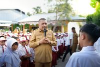 Wabup Karimun Tinjau Kesiapan TKA 2026 Berbasis CBT di SDN 001 Tebing