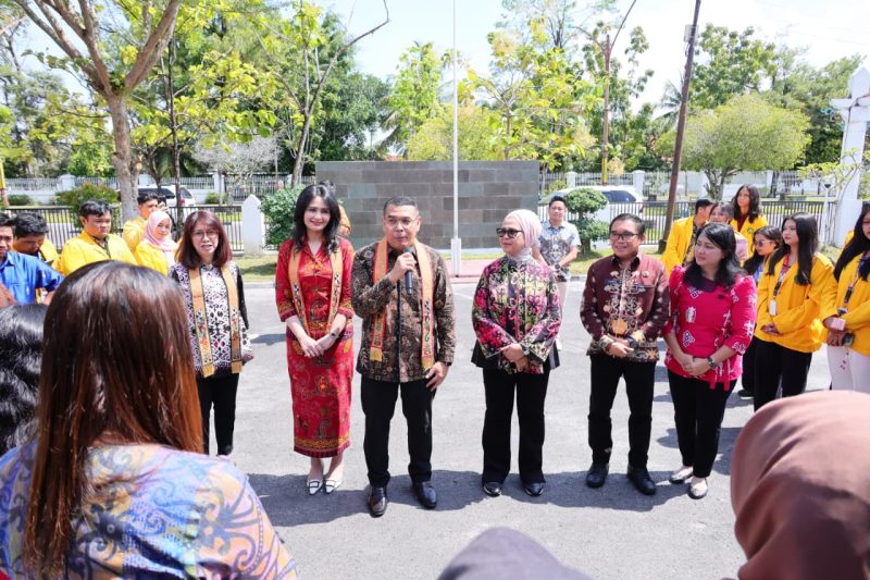 Wamen ATR/BPN Ossy Dermawan Tinjau Layanan Kantah Palangkaraya, Tekankan Kemudahan bagi Masyarakat