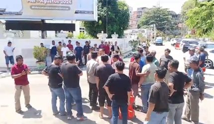 Persoalan Zonasi Jemput, Sopir Taksi Online dan Konvensional di Karimun Bersitegang