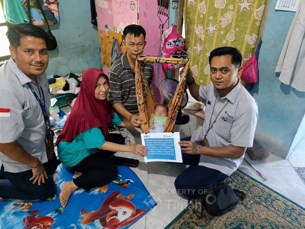 PT TIMAH Bantu Biaya Pengobatan Bayi Penderita Hirschsprung di Karimun